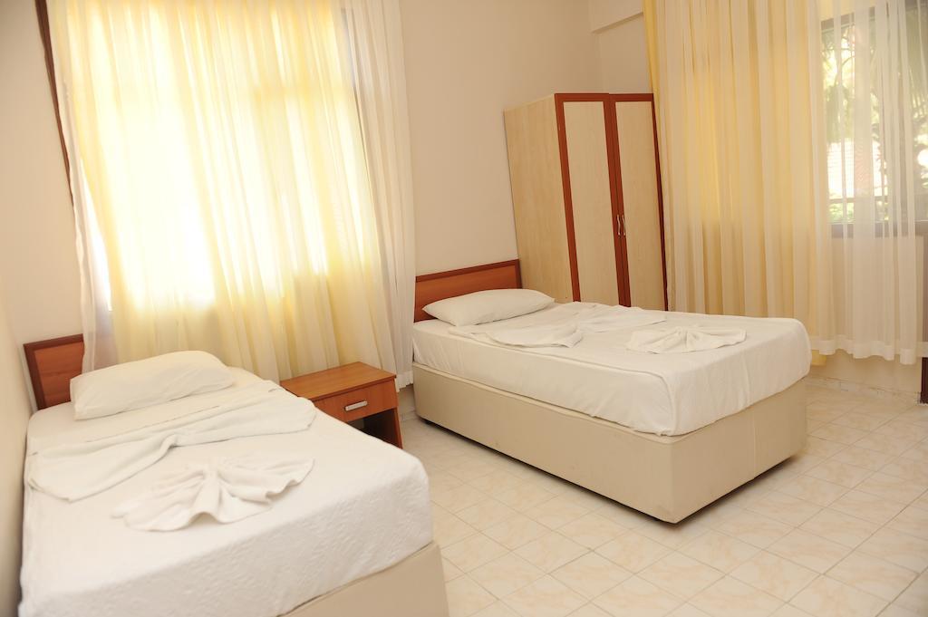 Holiday World Hotel Alanya Zimmer foto