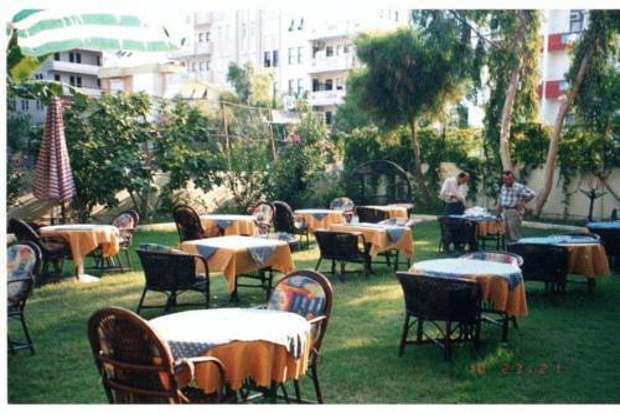 Holiday World Hotel Alanya Exterior foto